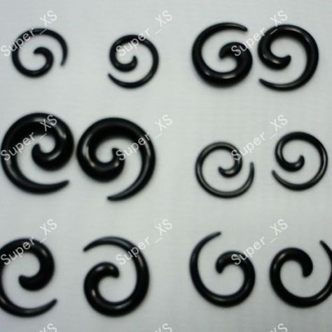 Spiral ear stretchers, interested? Spiral Septum Piercing, Spiral Septum Ring, Spiral Septum, Customize Character, Beer Bottle Crafts, Ear Stretchers, Digital Closet, Nail Fashion, Septum Piercing