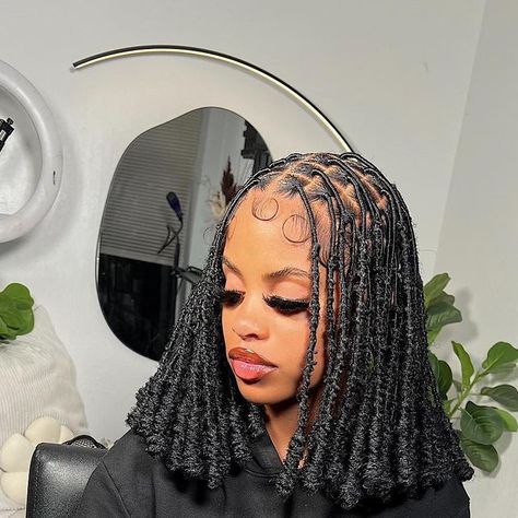 ✮ Shaunda’s House Of Beauty ✮ on Instagram: "the parts and baby hairs gone do it for me everytimeee🤣😍 What to book under: You’ll book these under soft locs (18inch) and add on “two-strand twist” for the style. ✰ Link in bio ✰ ✮ Follow my TikTok :) @shaundashouseofbeauty . . . $25 Deposit is needed in order to schedule a appointment. #atlhairstylist #bohoknotlessbraids #hairstyles #hairinspo #atlantahairstylist #locstyles #softlocs" Soft Locs With Knots At The End, Do It For Me, Soft Locs, Two Strand Twist, Instagram Baddie, Baby Hairs, House Of Beauty, Loc Styles, Middle Parts