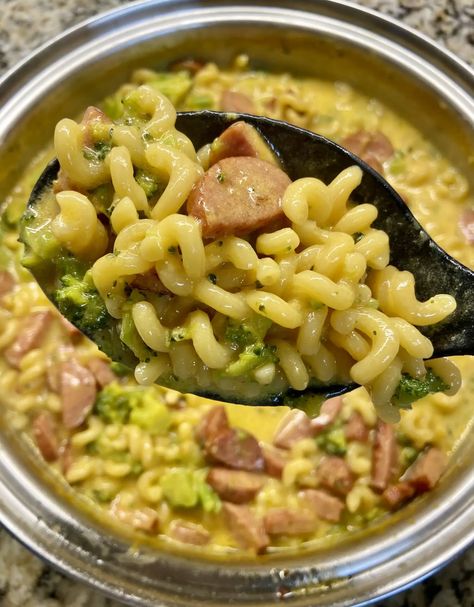 One-Pot Dinner With Knorr Cheddar Broccoli Pasta And Smoked Sausage - Knorr Pasta Sides Recipes, Cheddar Broccoli Pasta, Pasta Sides Recipes, Sausage Broccoli Pasta, Knorr Pasta Sides, Knorr Recipes, Smoked Sausage Pasta, Busy Mom Recipes, Cheddar Broccoli