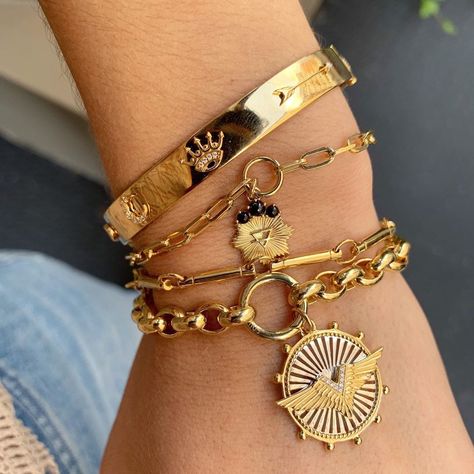 Foundrae Bracelet, Marla Aaron, Stacked Jewelry, Jewelry Lookbook, Arm Candy, Girls Best Friend, Bling Bling, Cartier, Long Hair