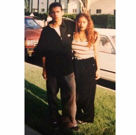 Zoot Suiters, School Couples, School Lifestyle, Chicano Love, Chola Style, Cholo Style, Chicana Style, Couple Goals Teenagers Pictures, Cali Life