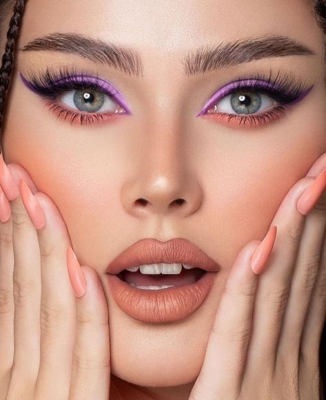 Spring Makeup Green Eyes, Makeup Looks 2024, Makeup 2024 Trends, Colorful Eyeshadow Palette, Pastel Eyeshadow, Maquillage On Fleek, Palette Ideas, Colorful Eye Makeup, Spring Makeup