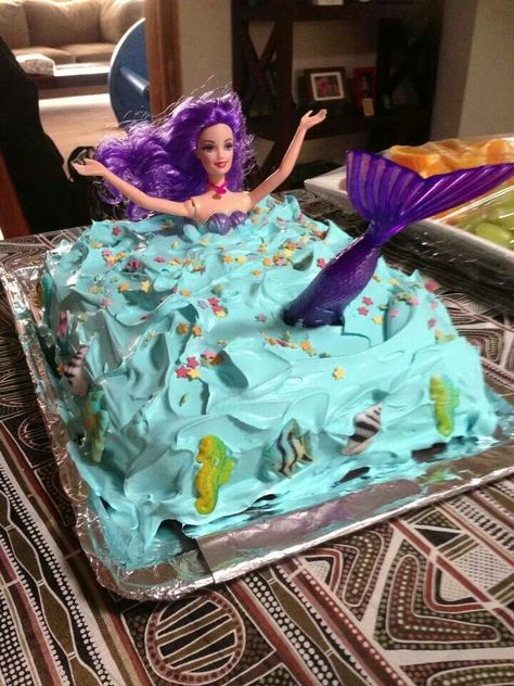 Mermaid Barbie Birthday Party Cake, Mermaid Cake With Doll, Barbie Mermaid Cake, Easy Mermaid Cake, Mermaid Barbie Cake, Ocean Birthday Cakes, Barbie Doll Birthday Cake, Pool Cake, Doll Birthday Cake