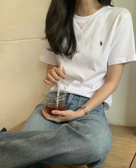 Casual College Outfits, Korean Casual Outfits, Casual Day Outfits, Tomboy Style Outfits, Stylish Work Outfits, 가을 패션, Classic Outfits, Mode Inspiration, Looks Style