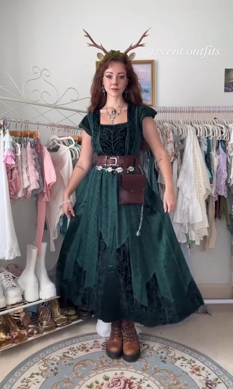 Medieval Fair, Elf Cosplay, Forest Elf, Diy Costumes, Larp, Halloween Costumes, Wardrobe, Halloween, Outfit Inspo