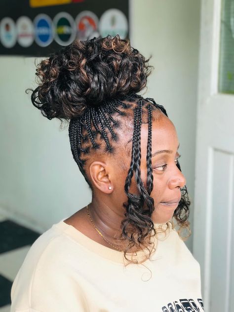 Short braids lovers 😍 contact 0979201894 Location kabwata behind east point area next to scorpion lounge Short Braids With Curls At The End, Short Braids With Curls, Curled Hair With Braid, Curls Hairstyles, Short Braids, Braids With Curls, Hair Maintenance, Box Braids Hairstyles, Braids Hairstyles