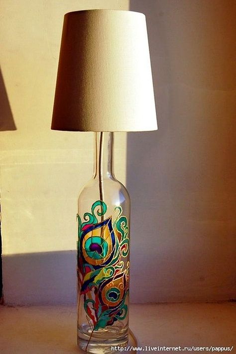 Diy Bottle Lamp, Carving Painting, Old Wine Bottles, Painted Glass Bottles, Wine Bottle Lamp, Glass Painting Designs, Diy Glass Bottle Crafts, Glass Bottles Art, Wine Bottle Art