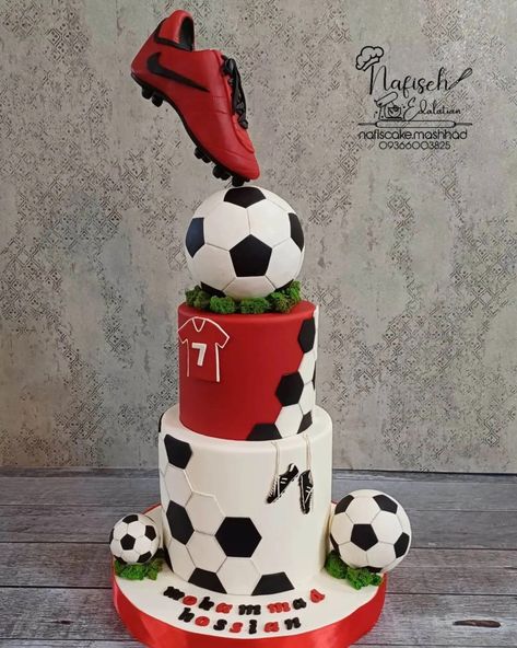 16 Amazing Football Cake Ideas For Beginner And Pro Bakers. Football Cake Ideas For Men, Football Ball Cake, Football Cake Ideas, Fifa Cake, Football Cakes For Boys, Football Theme Cake, Football Wedding Cake, Football Field Cake, Football Cake Design