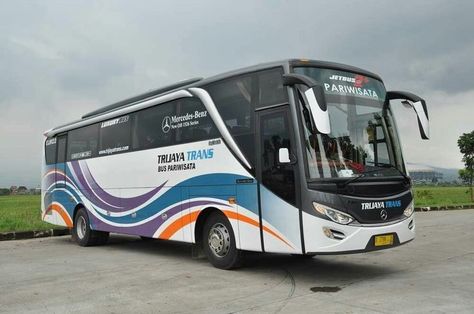 Bus Colour Design, Bus Colour, Bus Images, Bus Painting, St Bus, Bus Design, Luxury Bus, New Bus, Bus Coach