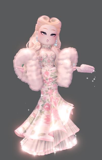 Royale High New Years Outfit, Marilyn Monroe Royale High Outfit, Royal High Outfits Ideas Easy, Masquerade Outfit Ideas Royale High, Royal High Ball Outfits, Royale High Formal Outfits, Royale High Masquerade Ball, Royale High Light Fairy Outfit, Spring Season Outfit