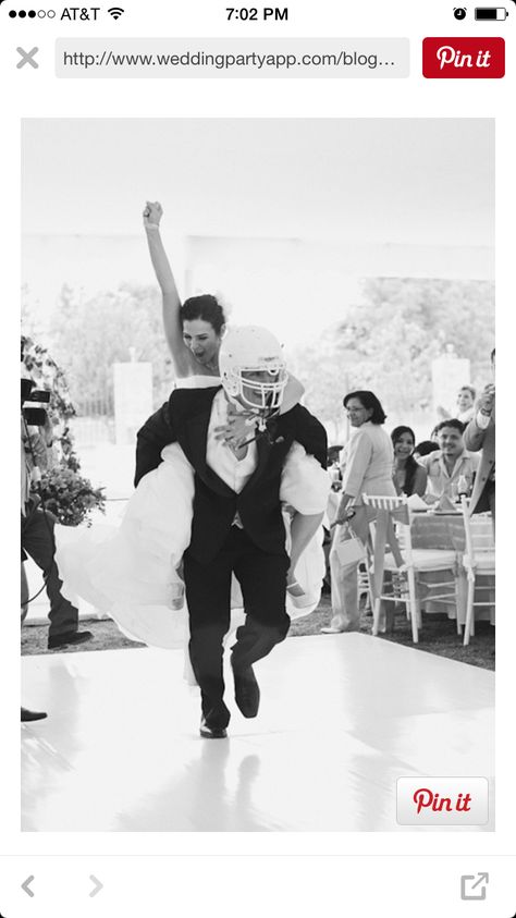 Reception entrance! Football Wedding Theme, Funny Couple Photography, Sports Themed Wedding, Football Wedding, Funny Wedding Pictures, Funny Wedding Photos, Groom Photo, 50th Wedding, Photo Couple