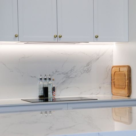 Check out this Dekton delight! Durable, versatile, beautiful. Discover more benefits of Dekton porcelain and view our colour range on our website [link in bio] Dekton Natura, Website Link, Country Kitchen, Link In Bio, Sweet Home, Porcelain, Benefits, Range, Interior Design