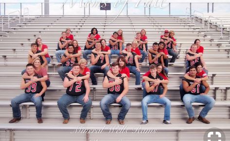 Baseball Senior Pictures With Mom, Senior Football Gifts, Football Senior Pictures, Basketball Senior Pictures, Senior Photos Boys, Football Poses, Senior Football, Senior Night Gifts, Football Photography