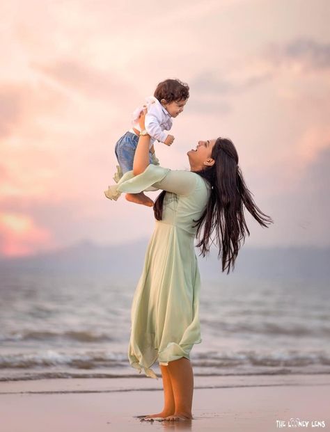 Amma Son Images Hd Wallpaper, Mother Photos Hd, Amma Ponnu Images Hd, Amma Images Hd, Mother And Baby Images, Amma Photos Hd, Mother's Pic, Mommy Son Pictures, Baby Photography Poses