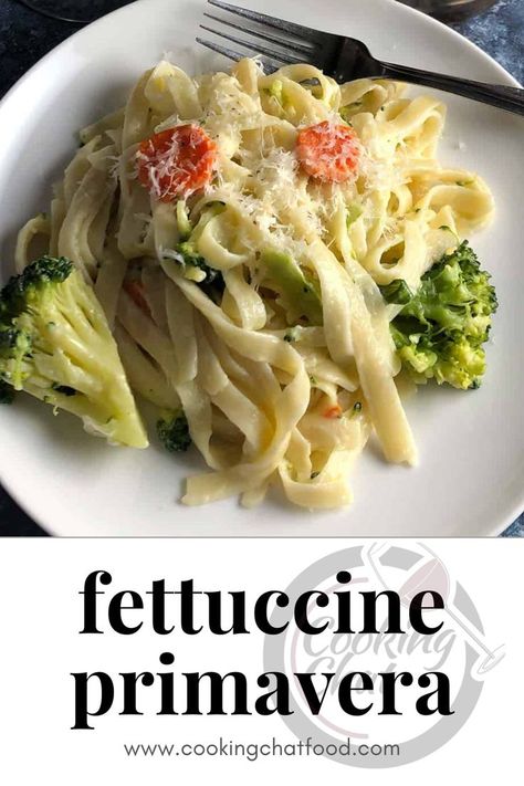 Fettuccine Primavera on a white plate with carrots, parmesan and broccoli. Vegetable Fettuccine Alfredo, Fettuccine Primavera, Fettuccine Sauce, Creamy Pasta Primavera, Pasta With Vegetables, Primavera Recipe, Broccoli And Carrots, Fettuccine Recipes, Pasta Primavera Recipe