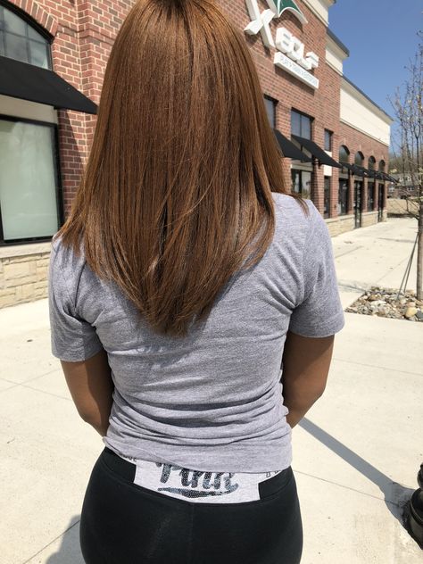 light brown straight natural hair black girl Straight Natural, Girl Hair Colors, Honey Brown Hair, Brown Hair Dye, Hair Light, Dyed Natural Hair, Hair Color Light Brown, Super Hair, Pretty Hair Color