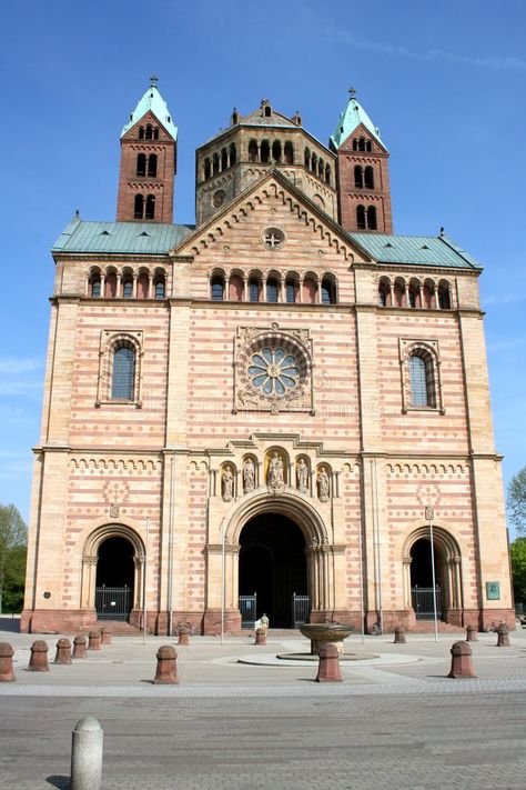 Germany Cathedral, Speyer Cathedral, Speyer Germany, Romanesque Art, Architectural Orders, Romanesque Architecture, Types Of Architecture, Cathedral Church, The Cathedral