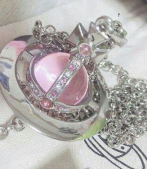 Saturn Aesthetic, Orb Necklace, Theme Pink, Vivienne Westwood Jewellery, Dope Jewelry, Dream Jewelry, Jewelry Inspo, Pretty Jewellery, Pink Aesthetic