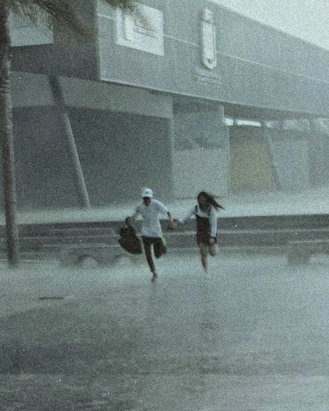 Image Couple, Running In The Rain, Breaking In, Love Rain, My Kind Of Love, August 20, Cinematic Photography, Dark Photography, Couple Aesthetic