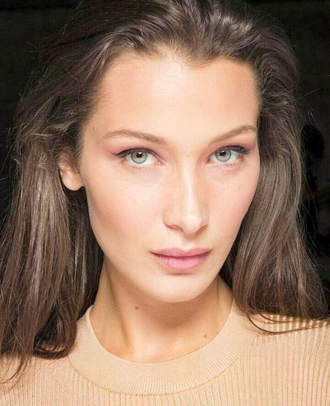 Bella Hadid Makeup, Bela Hadid, Isabella Hadid, Bella Beauty, Best Natural Makeup, Bella Hadid Style, Cindy Kimberly, Hadid Style, Model Face