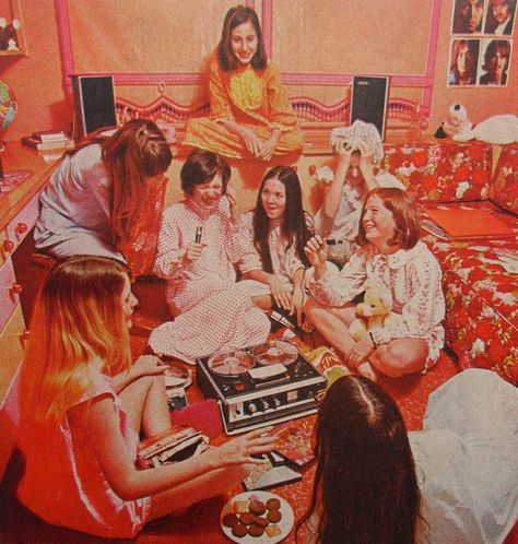 1968 Vintage Reel to Reel Tape Recorder Advertisement Teen Girl Slumber Party… Girls Slumber Party, Pijama Party, Lizzie Hearts, Girl Sleepover, Pj Party, 1960's Fashion, I'm With The Band, Sleepover Party, Slumber Party