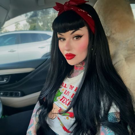 Gothabilly Hair, Vamp Bangs, Rockabilly Bangs, Rockabilly Aesthetic, Bettie Bangs, Betty Bangs, Skin Palette, Shiny Black Hair, Rockabilly Hair