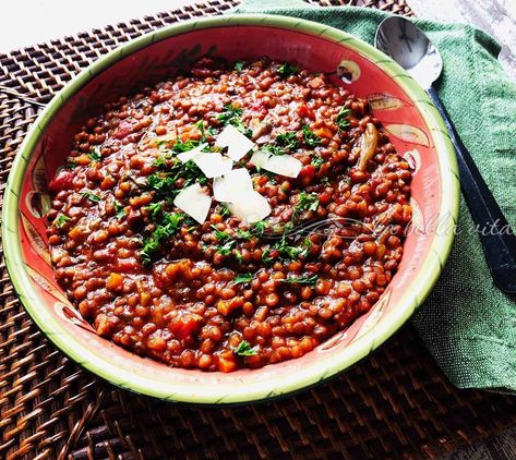 Italian Lentil Soup New Year's Tradition - La Bella Vita Cucina Italian Lentil Soup Recipe, Italian Lentil Soup, Tomato Lentils, Italian Soup Recipes, Lean Pork, Lentil Soup Recipes, Italian Soup, New Year's Food, Minestrone Soup