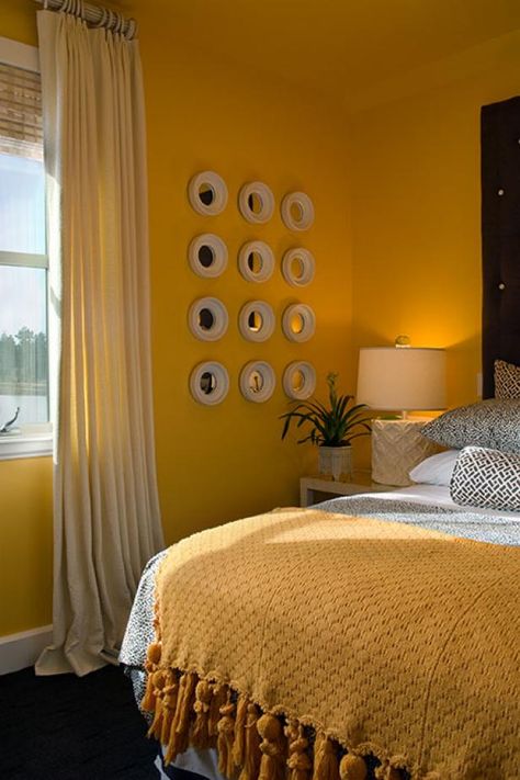 Yellow Bedroom Walls, Aesthetic Bedroom Decor, Guest Bedroom Decor, Yellow Room, Yellow Bedroom, Elegant Bedroom, Decoration Inspiration, Bedroom Aesthetic, Aesthetic Bedroom