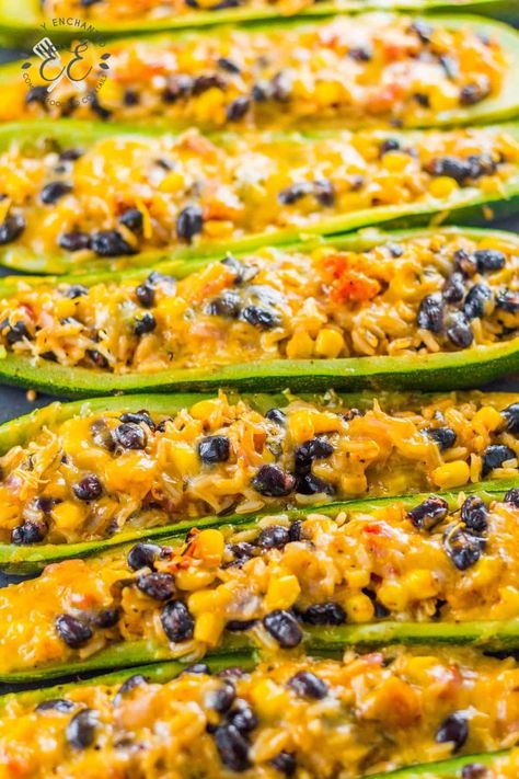 Mexican Stuffed Zucchini Boats Recipe Mexican Zucchini Boats, Weight Watchers Zucchini, Zucchini Boats Recipe, Zucchini Boat, Weight Watchers Vegetarian, Mexican Zucchini, Zucchini Boat Recipes, Weight Watcher Desserts, Recipe Zucchini