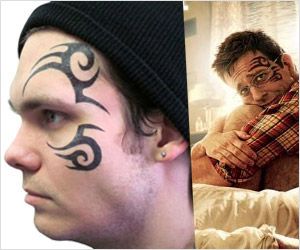 Get the Hangover movie face tattoo...  Do you remember Stu (played by Ed Helms) in the Hangover 2 movie who pays tribute to Tyson in the film by sporting a face tattoo? Now you can get the same tattoo, ideal for party hangout with friends or bachelor’s party. Doug The Hangover, The Hangover Photos, The Hangover Part 2, The Hangover 2 Pictures At The End, Hangover Movie, Hangover 2, Tato Maori, The Hangover Memes Funny, Army Tattoos