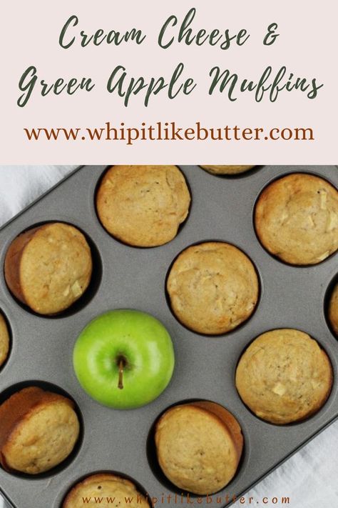 Cream Cheese and Green Apple Muffins are semi-sweet muffins packed with cream cheese and green apple goodness. Sweet Muffins, Moist Muffins, Sweet Muffin, Apple Muffins, Crowd Pleasing Recipes, Cobbler Recipes, Butter Recipe, Dessert Recipe, Dessert For Dinner