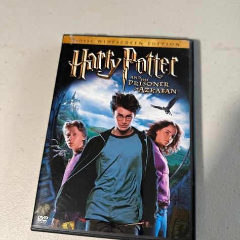 Harry Potter and the Prisoner of Azkaban DVD Friends Adventures, The Prisoner, The Prisoner Of Azkaban, Harry Potter Magic, Prisoner Of Azkaban, Goblet Of Fire, Blu Ray Movies, Body Picture, Electronic Media