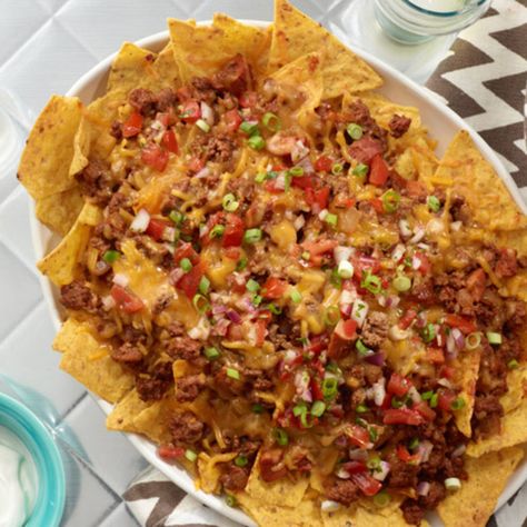 Chili Dog Nachos by Rachael Ray Nacho Dips, Nacho Bar Ideas, Nachos In Oven, Nacho Recipes, Chili Nachos, Chili Dog, Nacho Bar, Slaw Recipe, Ground Sirloin