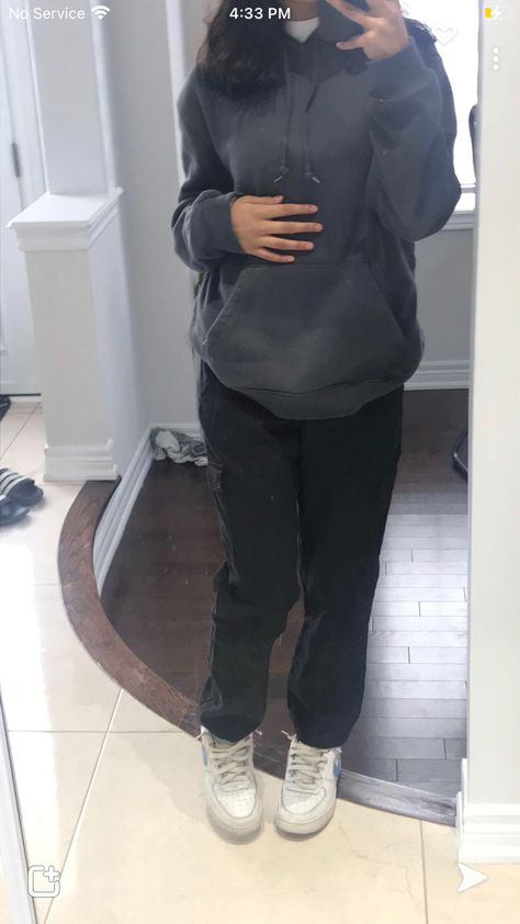 Black Cargos And Hoodie Outfit, Black Nike Hoodie Outfit, How To Style A Black Hoodie, Black Hoodie Aesthetic, Turtle Neck Hoodie, Nike Hoodie Outfit, Black Hoodie Outfit, Black Cargos, Black Nike Hoodie