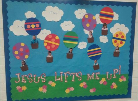 Sunday School Bulletin Board Spring Summer Hot Air Balloon School Bulletin Boards Spring, Religious Bulletin Boards, Bible Bulletin Boards, Spring Classroom Door, Easter Bulletin Boards, Christian Bulletin Boards, Sunday School Decorations, Summer Bulletin Boards, Bullentin Boards