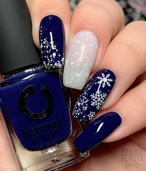 White Snowflakes Nails, Navy Christmas Nails, Navy Blue Christmas Nails, Frosty Nails, Snowflakes Nails, January Nail, Cozy Colors, Navy Nails, Band Nails