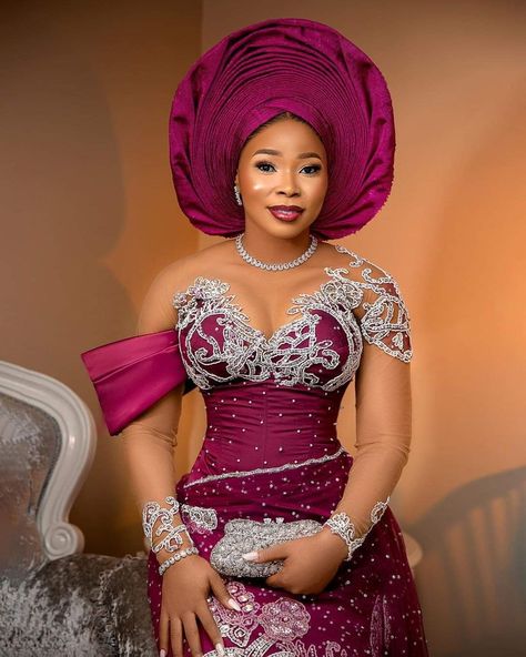 Nigerian Traditional Dresses, Marriage Clothes, Igbo Traditional Wedding, Ladies Design, Igbo Bride, African Bridal Dress, African Bridesmaid Dresses, Black Wedding Gowns, Wine Colored Dresses