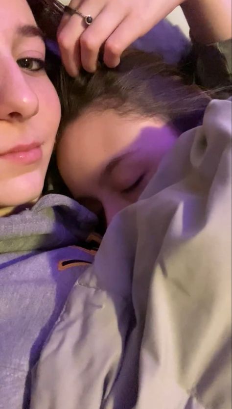 wlw couple aesthetic soft lesbian sapphic lgbtq love sleeping cuddle Wlw Cuddle Pose, Love Soft Aesthetic, Soft Sapphic Couple Aesthetic, Wlw Couples Aesthetic, Besties Cuddling, Two Girlfriends Aesthetic, Couple Girlfriends Aesthetic, Wlw Cuddle Bed, Wlw Teen Couple