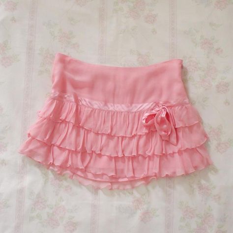 Pink Y2k Mini Skirt, Pink Mini Ruffled Skirt, Pink Kawaii Mini Skirt For Spring, Vintage Pink Mini Skirt, Kawaii Skirt, Pink Fairy Kei Mini Skirt, Cute Spring Outfits, Destiny's Child, Pink Girly Things