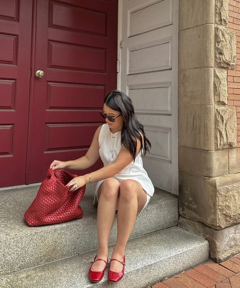 I’ll never say no to a matching set ♥️ . . . . . . . matching set. white outfit. pops of red. ballet flats. red shoes. red bag. anthropologie bag. vest top. minimal style. just girly things. fashion inspo. summer outfits. summer outfit ideas. fall fashion. fall outfits. pinterest outfits. pinterest aesthetic. poses. pose ideas. ootd. #commense #matchingset #summerfashion Anthropologie Bag, Fall Outfits Pinterest, Flat Shoes Outfit, Fashion Inspo Summer, Red Shoes Flats, Never Say No, Red Ballet Flats, Aesthetic Poses, Outfit Ideas Fall