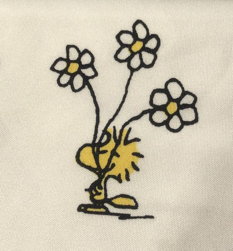 Snoopy Embroidery, Tattoo Number, Simple Embroidery, Snoopy And Woodstock, Tattoo Inspo, Pretty And Cute, Embroidery And Stitching, Cute Tattoos, Woodstock