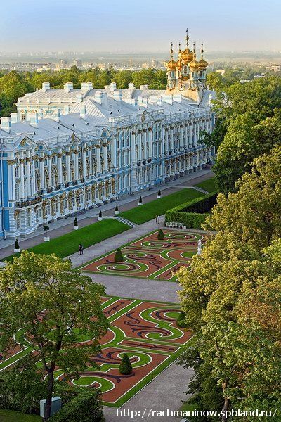 Tsarskoe Selo (Pushkin) - royal palace and park near St.Petersburg, Russia Russian Architecture, Russia Travel, Chateau France, St Petersburg Russia, Voyage Europe, Beautiful Castles, Petersburg Russia, Royal Palace, Saint Petersburg