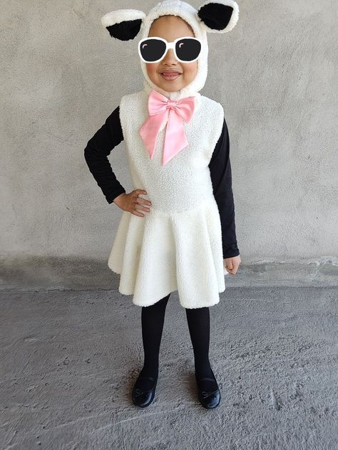 Una oveja en primavera 🌸 Sheep Costume, Sheep Costumes, Reformation Day, Hot Couture, Fish Costume, Dont Look Back, Tutu Costumes, Kids Costumes, Costume Party