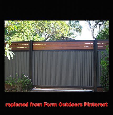 Build Fence, Corrugated Metal Fence, Country Fences, Privacy Fence Designs, Front Fence, Timber Fencing, Backyard Privacy, Diy Fence, Building A Fence