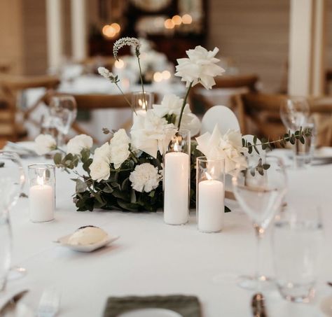 White Rose Centrepiece, Square Wedding Tables, Table Centerpieces Wedding Candles, White Wedding Table Decor, White Rose Centerpieces, Reception Florals, Wedding Candles Table, Wedding Guest Table, Dec 1st