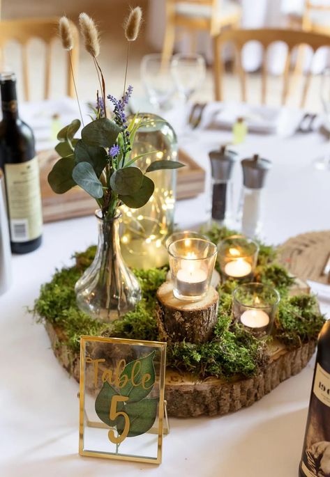 Lord Of The Rings Wedding Centerpieces, Viking Centerpieces, Mossy Wedding Centerpiece, Moss Wedding Centerpiece, Moss Table Decor, Moss Wedding Table, Moss Centerpiece Wedding, Fairytale Forest Wedding, Lord Of The Rings Wedding