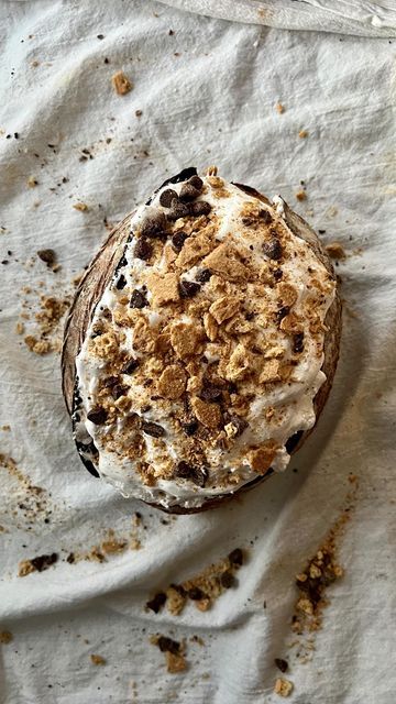 Meghan on Instagram: "My favorite part is Amos’ hand at the very end 😋 S’mores sourdough (recipe by @jaxler12) for his 6th birthday didn’t disappoint!" Sourdough S’mores Bread, S’mores Sourdough, S'more Sourdough Bread, S’more Sourdough Bread, Sourdough Smores Bread, Smores Sourdough Bread, Sourdough Starter Discard Recipe, Sourdough Baking, Sourdough Recipes