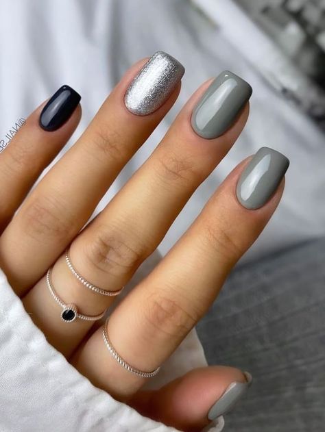 30 Sleek Gray Nail Designs For The Ultimate Chic Look Grey Nail Ideas, Gray Nail Designs, Winter Wedding Nails, Grey Gel Nails, Light Gray Nails, Gray Nail, Grey Nail, Grey Nail Designs, Manicure Colors