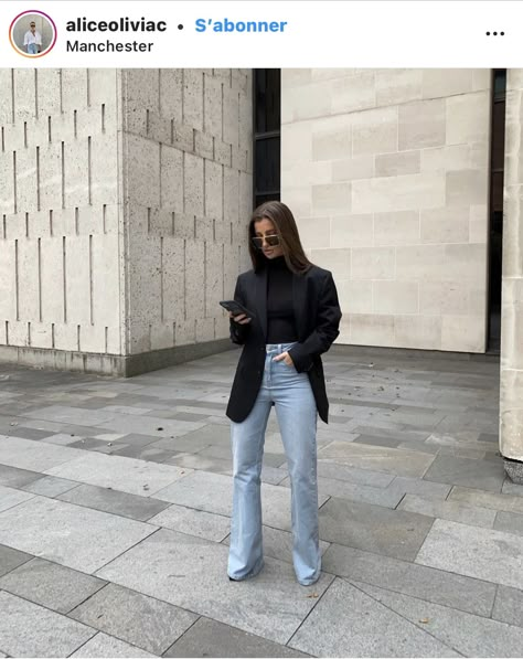 Milan Outfits, Wide Leg Outfit, Leather Leggings Outfit, Classy Summer Outfits, Blazer Outfits Casual, Looks Jeans, Office Casual Outfit, Daily Outfit Inspiration, Elegante Casual