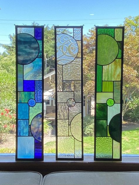 Textured Clear with Black Abstract Stained Glass Suncatcher | Etsy Bathroom Window Glass, Modern Stained Glass Panels, Stained Glass Wall Art, Diy Stained Glass Window, Stained Glass Patterns Free, Modern Stained Glass, Suncatcher Window, Glass Window Art, Stained Glass Decor